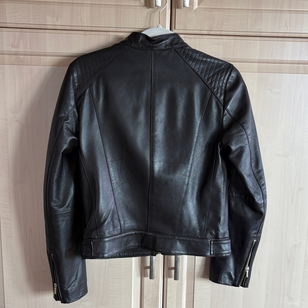Beautiful Cole Haan Chocolate Brown Leather Jacket with Quilted Shoulders NWOT - Picture 3 of 7